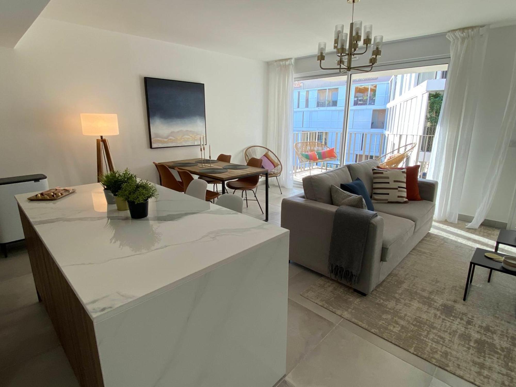 Apartment Fabulous Two-bedroom With Parking