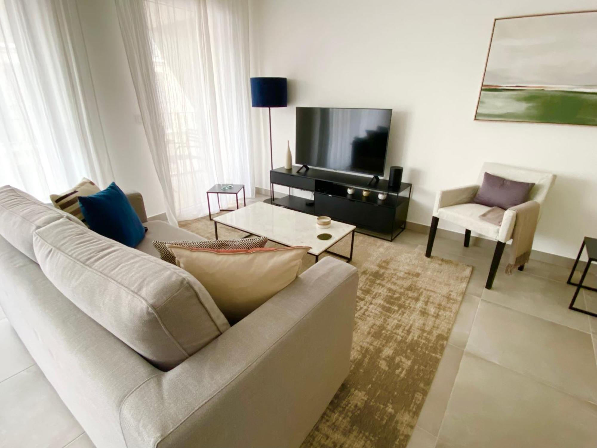 Fabulous Two-bedroom With Parking *